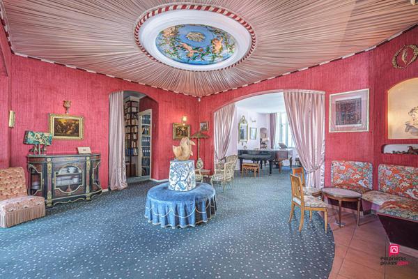 Appartement bourgeois de 226 m² avec réception de 100 m²