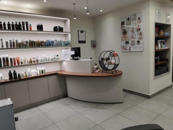 Dax, Vente salon de coiffure