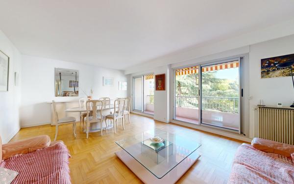 Appartement à vendre    3 pièces • 89,09 m2 Lyon 4