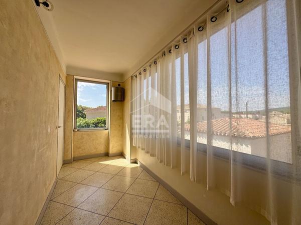 Appartement Saint Cyr Sur Mer 4 pièce(s) 93.89 m2