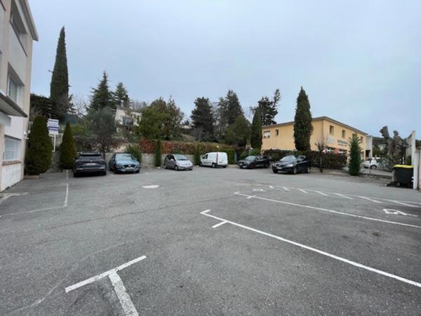 Local/bureau à louer MOUANS SARTOUX (06)