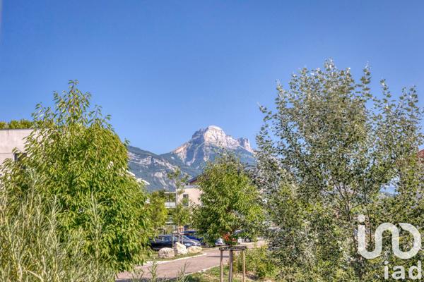 Appartement à vendre 3 pièces 67 m² Saint-Ismier