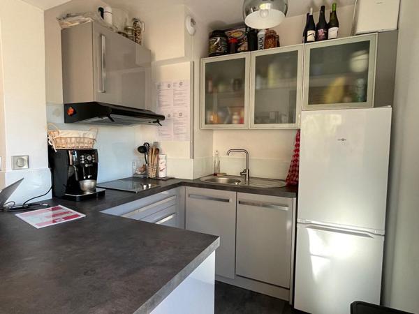 Bandol -  Appartement avec jardin SOUS COMPROMIS
