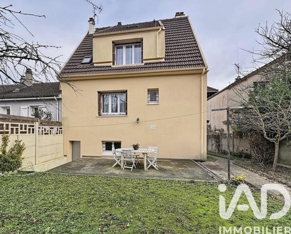 Maison à vendre 6 pièces 161 m² Villecresnes