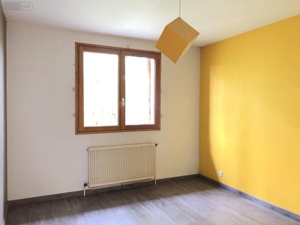 Maison à vendre à Chasseneuil-du-Poitou dans la Vienne (86360), ref : 018/1005.2