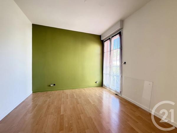 Maison à vendre  4 pièces - 74,78 m 2   MARLY LE ROI  - 78