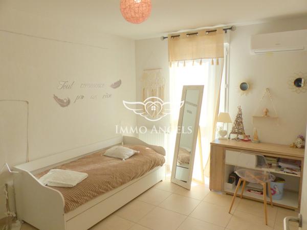 Maison T4 88m² avec garage et extérieurs