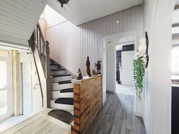 Maison familiale de caractère avec jardin à Stiring-Wendel 160 000 €