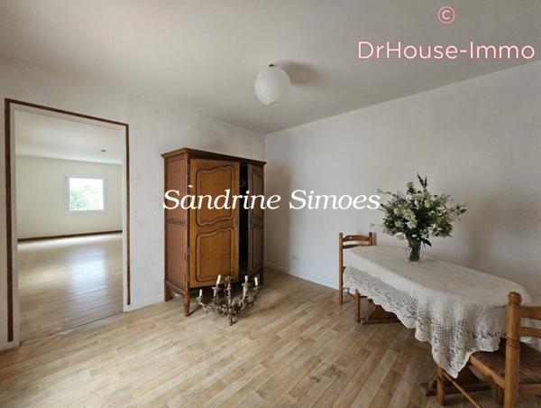 Maison à vendre 11 pièces de 196 m²