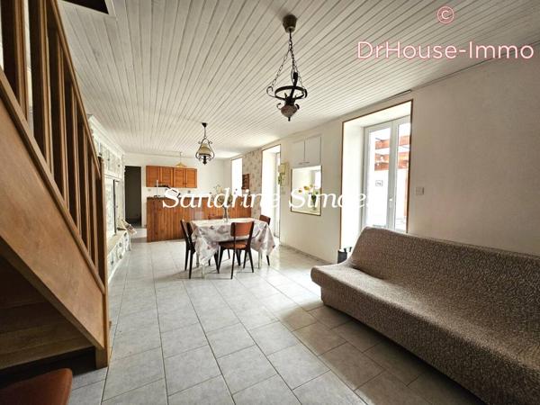 Maison à vendre 11 pièces de 196 m²