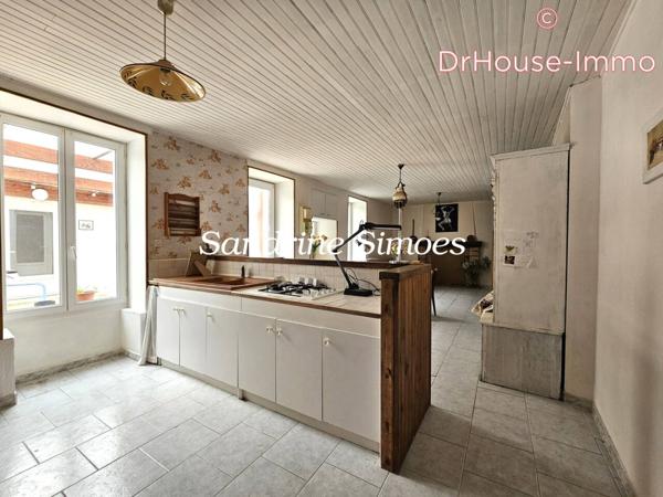 Maison à vendre 11 pièces de 196 m²