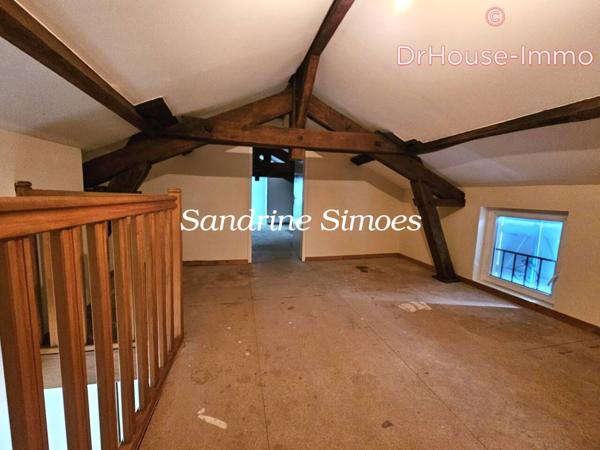 Maison à vendre 11 pièces de 196 m²