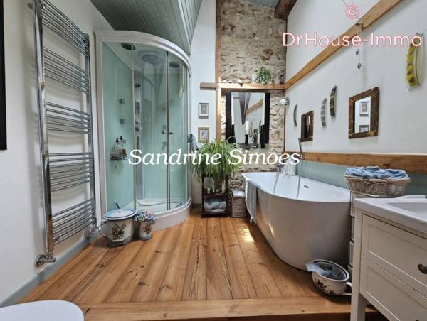 Maison à vendre 11 pièces de 196 m²