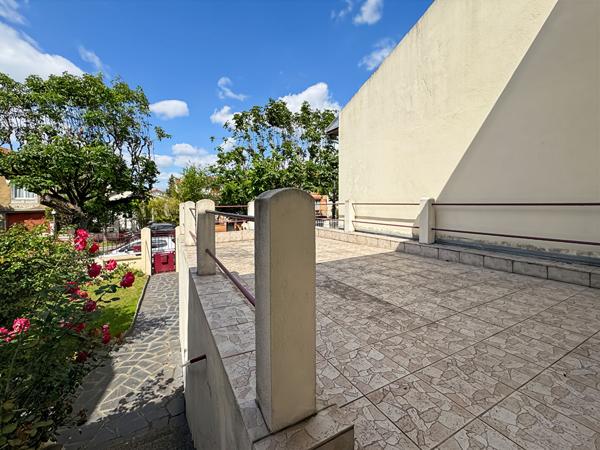 MONTREUIL PARC MONTREAU