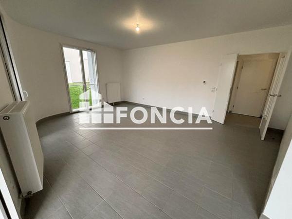 Location Appartement 5 pièces 107.5 m² - 18 RUE FRANCOISE DOLTO Les Mureaux 78130