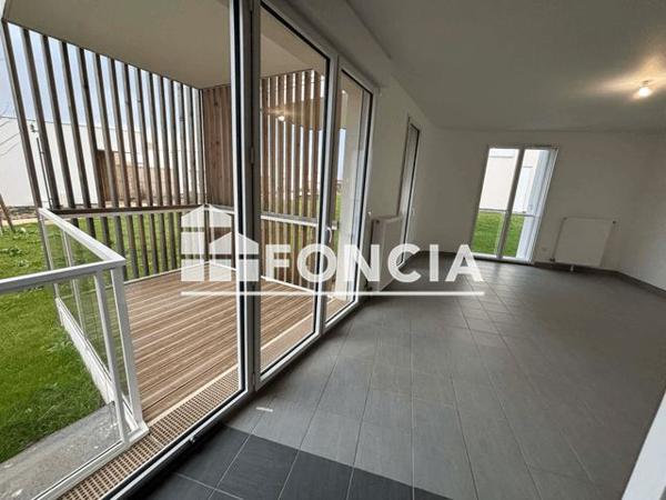 Location Appartement 5 pièces 107.5 m² - 18 RUE FRANCOISE DOLTO Les Mureaux 78130