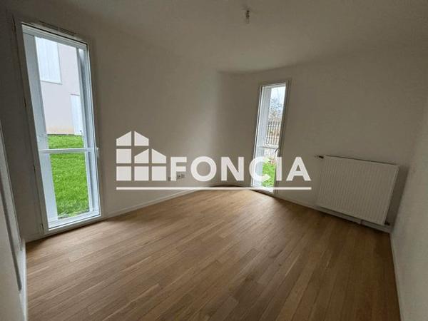 Location Appartement 5 pièces 107.5 m² - 18 RUE FRANCOISE DOLTO Les Mureaux 78130