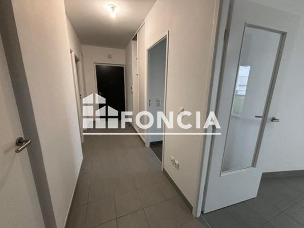 Location Appartement 5 pièces 107.5 m² - 18 RUE FRANCOISE DOLTO Les Mureaux 78130