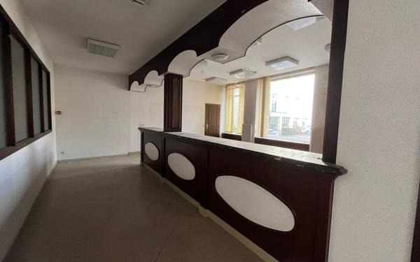 Immeuble à vendre    14 pièces • 395 m2 Châlons-en-Champagne