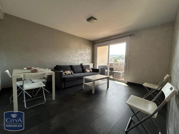 Appartement à louer 2 pièces 45.5m²