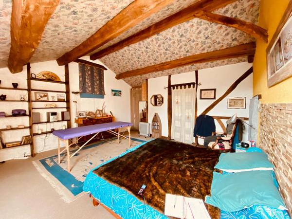 Charmante maison de type ferme bressane -  3 pièces + maisonnette à Romenay