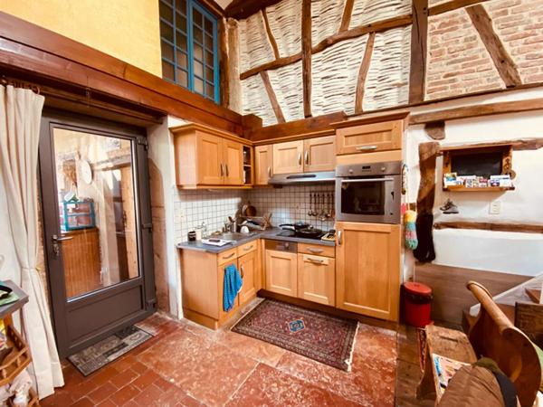 Charmante maison de type ferme bressane -  3 pièces + maisonnette à Romenay