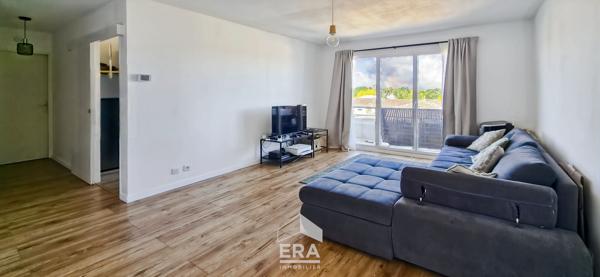 EYSINES CENTRE - Appartement T3 de 67m² - balcon 10m² - exposé Ouest - 1 place de parking