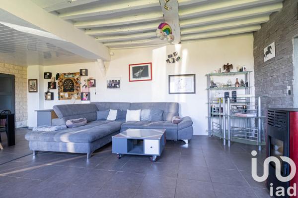 Location maison 5 pièces 102 m² Mousseaux-Neuville