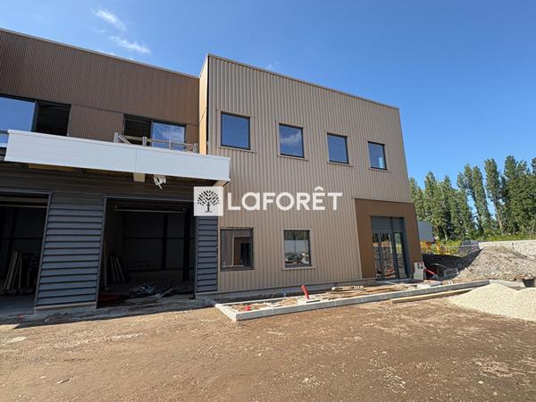 Achat local commercial Oissel - 438 m² - 779 990 €