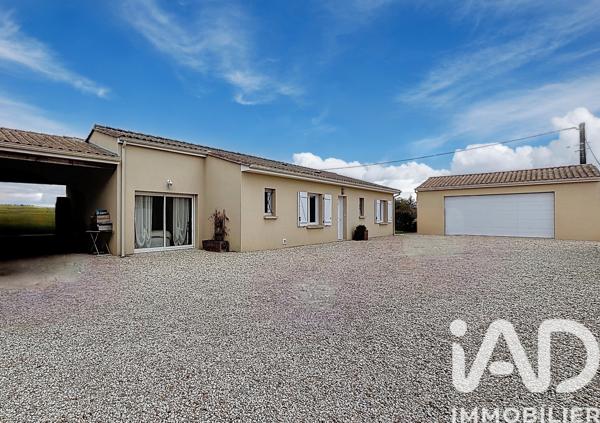 Maison à vendre 5 pièces 115 m² Mosnac-Saint-Simeux