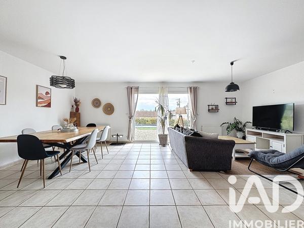 Maison à vendre 5 pièces 115 m² Mosnac-Saint-Simeux