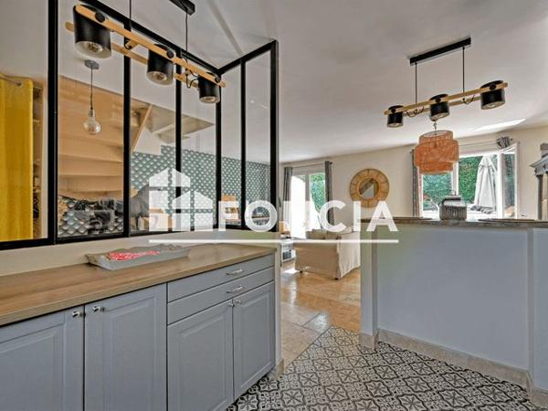 À vendre Maison 4 pièces 73 m² - Saint-rémy-de-provence 13210