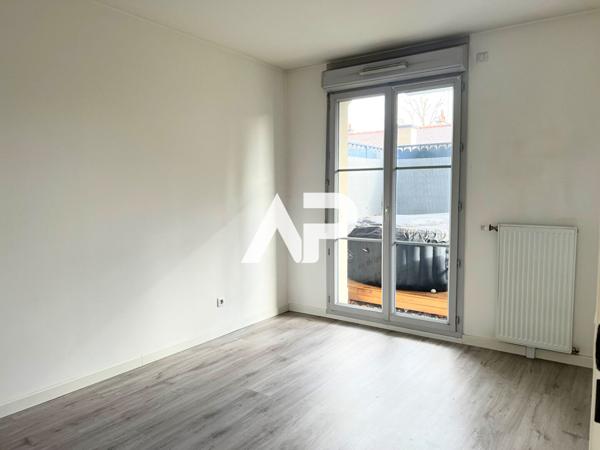Appartement 2 pièces à Franconville, proche Gare €197 000 ** - Référence 1560