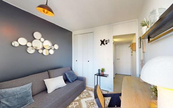 Appartement à vendre    1 pièce • 14,02 m2 Gradignan