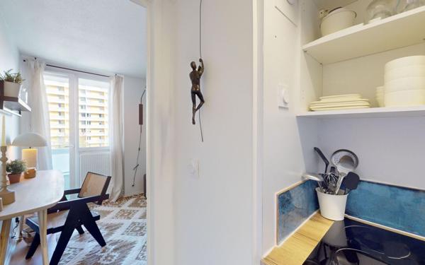 Appartement à vendre    1 pièce • 14,02 m2 Gradignan