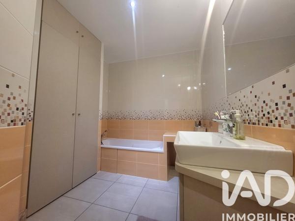 Appartement à vendre 5 pièces 140 m² Chazelles-sur-Lyon