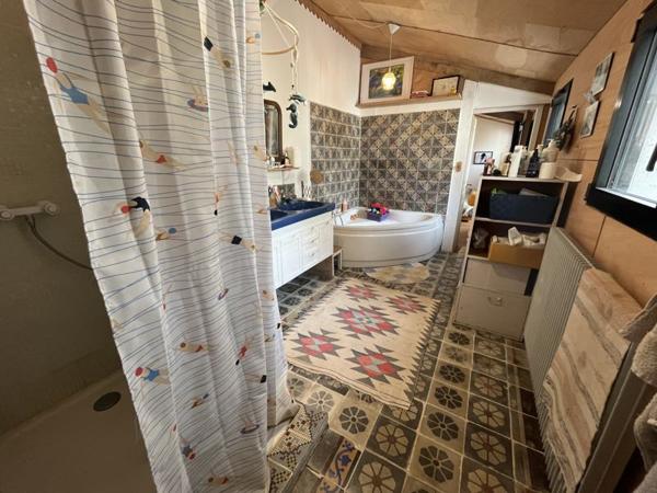 Immeuble à vendre |  Lisle |  560 m²