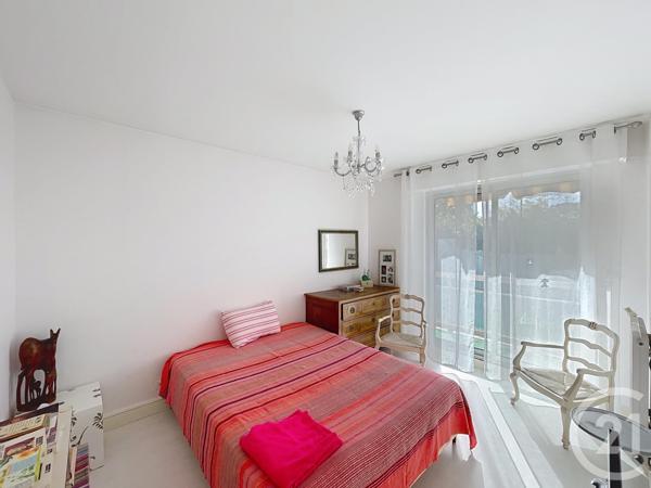 Appartement T5 à vendre  6 pièces - 123,79 m2 BORDEAUX - 33