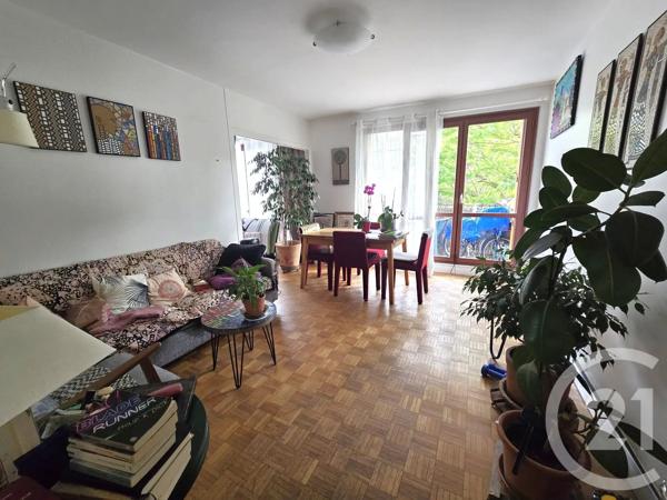 Appartement à vendre  4 pièces - 72 m 2   FONTENAY SOUS BOIS  - 94