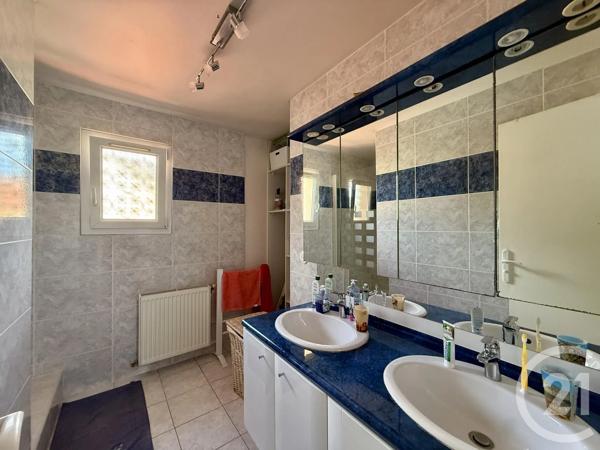 Maison à vendre  5 pièces - 105,80 m 2   LIVRY GARGAN  - 93