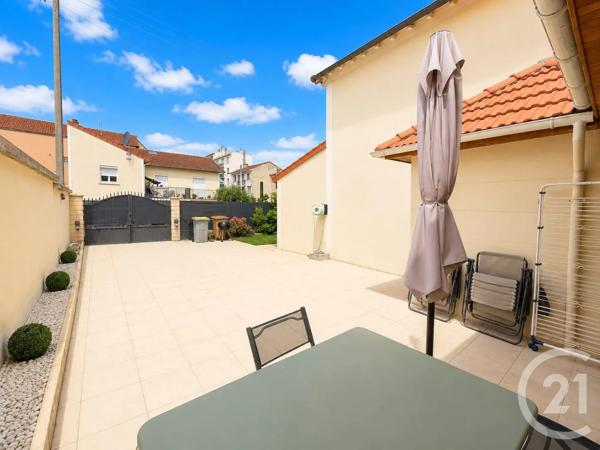 Maison à vendre  5 pièces - 105,80 m 2   LIVRY GARGAN  - 93