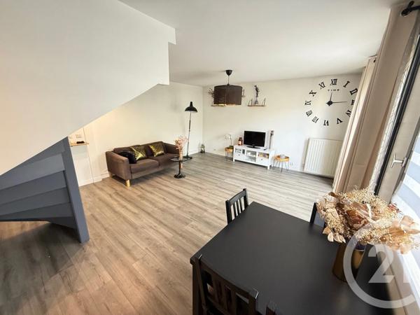 Appartement Duplex à vendre  3 pièces - 60,01 m 2   BEZONS  - 95