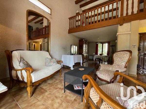 Maison à vendre 5 pièces 156 m² Éguilles