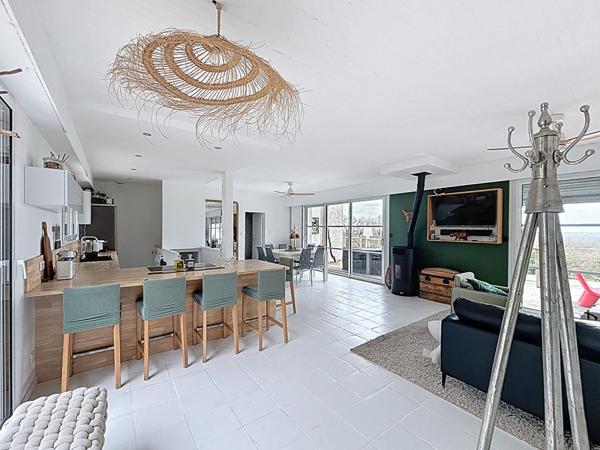 Maison Coueron 8 pièce(s) 166 m2