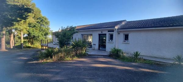 Maison Coueron 8 pièce(s) 166 m2