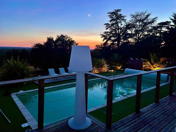 Maison Coueron 8 pièce(s) 166 m2