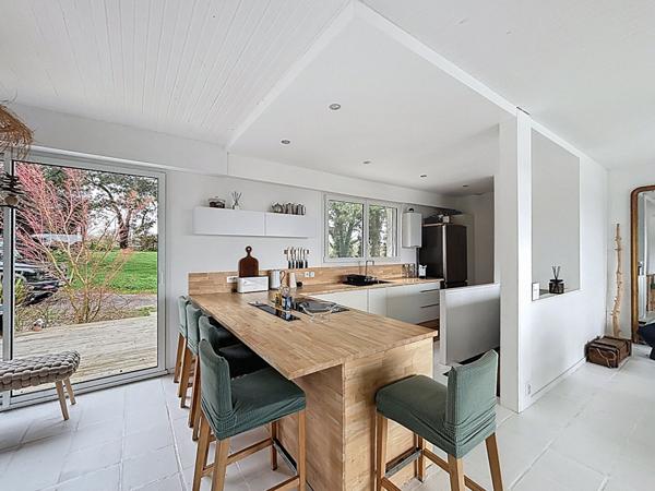 Maison Coueron 8 pièce(s) 166 m2