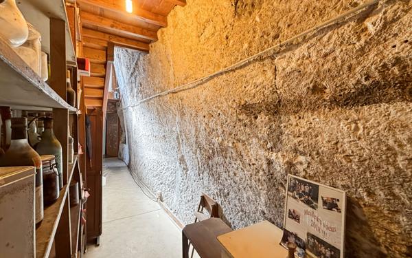 Maison à vendre    6 pièces •  Trélissac