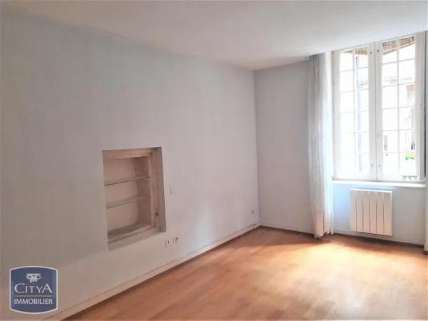 Location appartement 3 pièces de 69.39m²