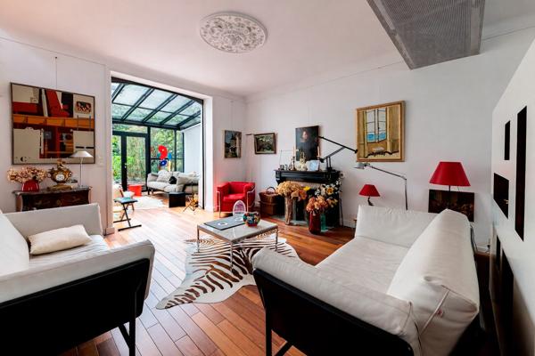 Acheter Maison 10 pièces - 250 m²